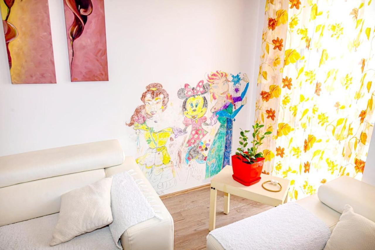 Happy Stories' Apartment In City Centre ชโคเดอร์ ภายนอก รูปภาพ